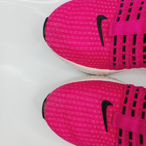 Nike Women's Pink Prime Zebra React Phantom Run Flyknit 2 Athletic Sneaker Sz 7 - Picture 3 of 7